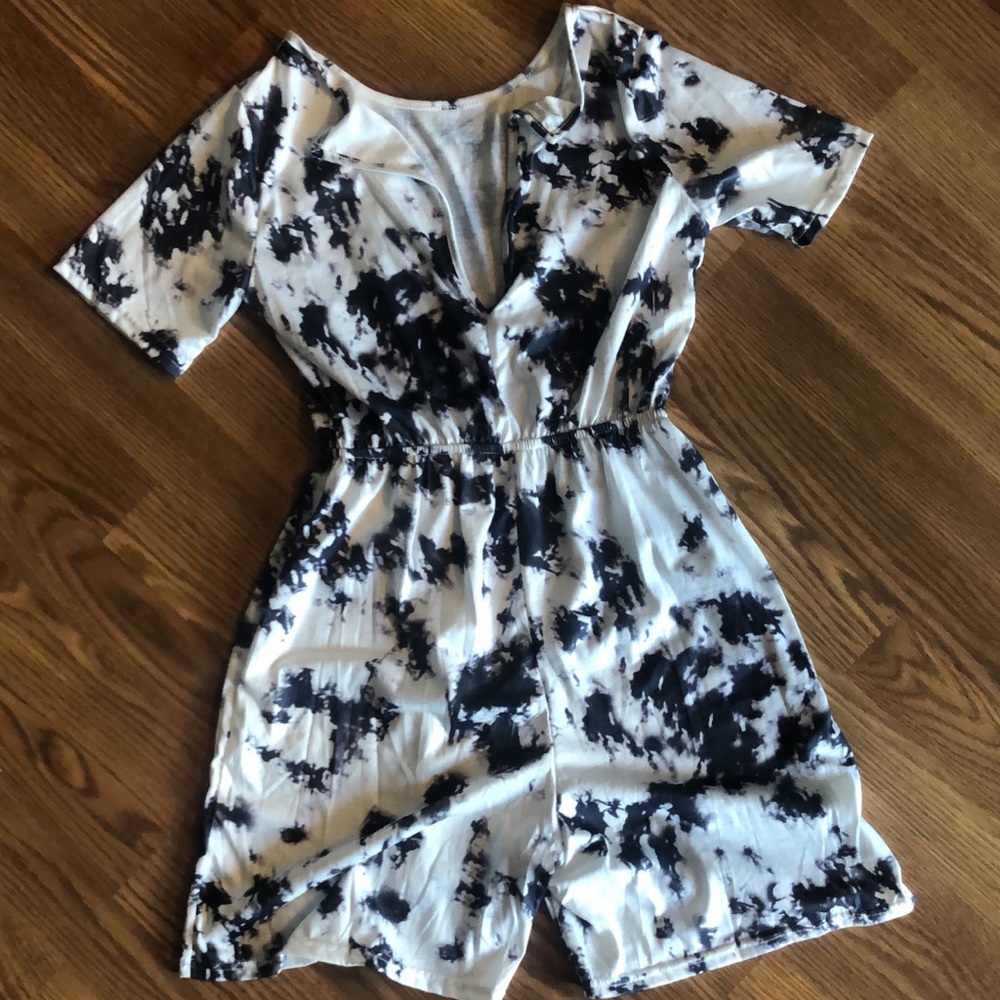 Black and white tie die romper